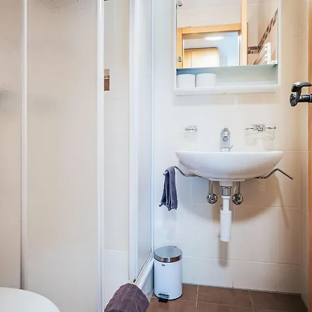 Rhodos A R03 By Interhome شقة اوفروناز